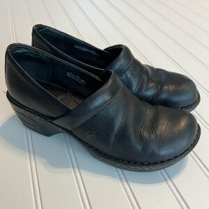 Born | Black Leather Slip-On Clogs | Women’s Size 8